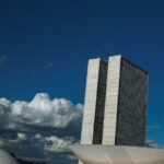 CCJ do Senado aprova relatório que regulamenta reforma tributária