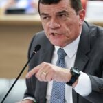 Fux vota pela absolvição de ex-ministro da Defesa de Bolsonaro