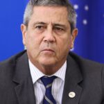 PF diz que Braga Netto foi “figura central” para desacreditar eleições