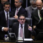 Câmara aprova urgência para proposta que reduz benefícios fiscais