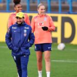 Arthur Elias espera equilíbrio em partida amistosa com Inglaterra