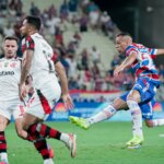 Flamengo tropeça e Palmeiras pode abrir na liderança do Brasileirão Flamengo tropeça e Palmeiras pode abrir na liderança do Brasileirão