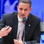 Derrite apresenta 5ª versão do PL Antifacção após críticas do governo