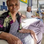 Tema da redação do Enem ajuda a debater etarismo, dizem professores 