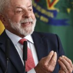Lula: democracia é obra em construção e deve ser zelada e defendida
